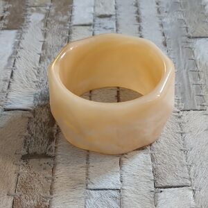 Chunky Resin Orange Cream Marbled‎ Bangle Bracelet
